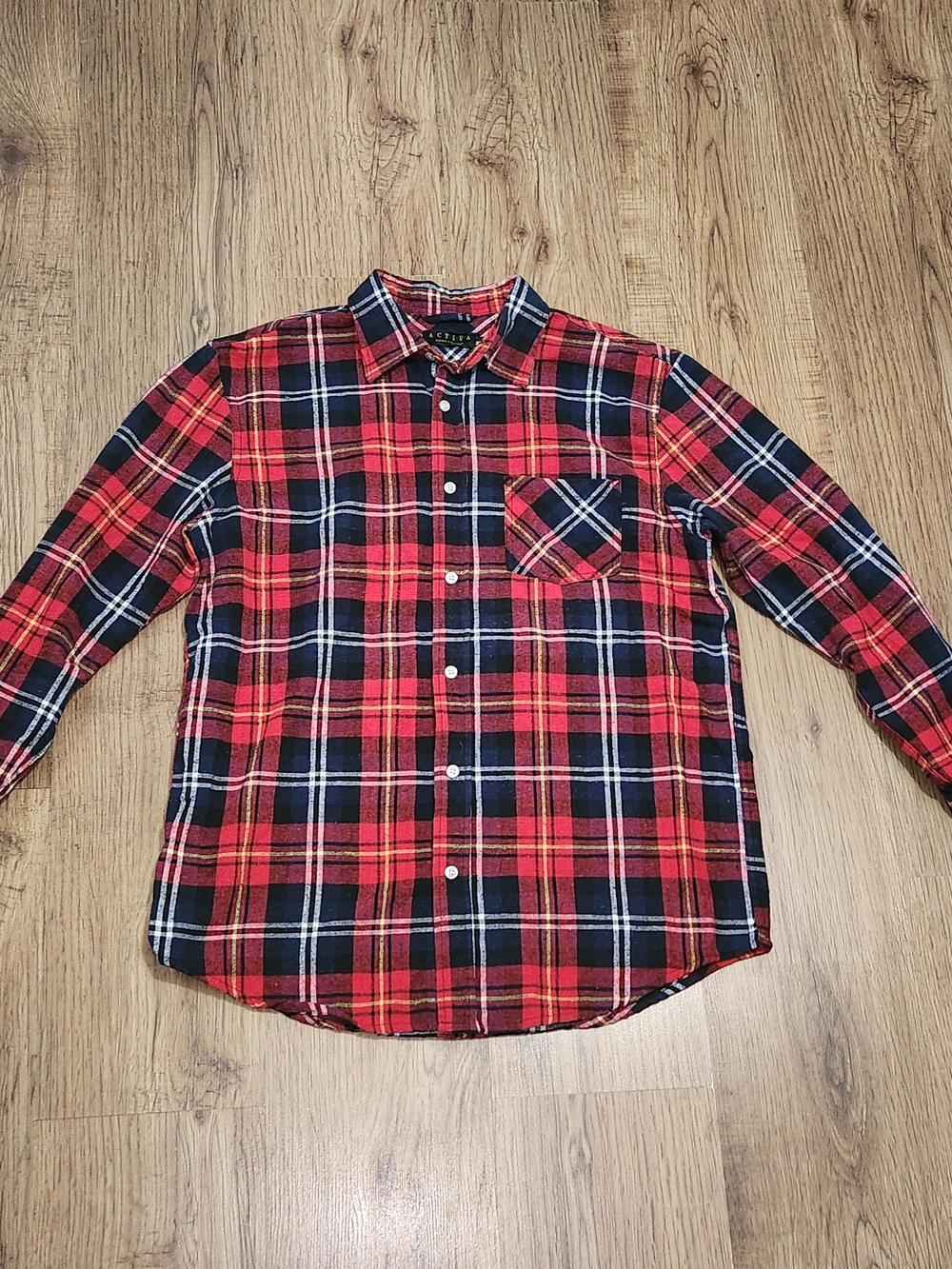 Ativa Red and Black Plaid Men's Casual Button-Down Shirt